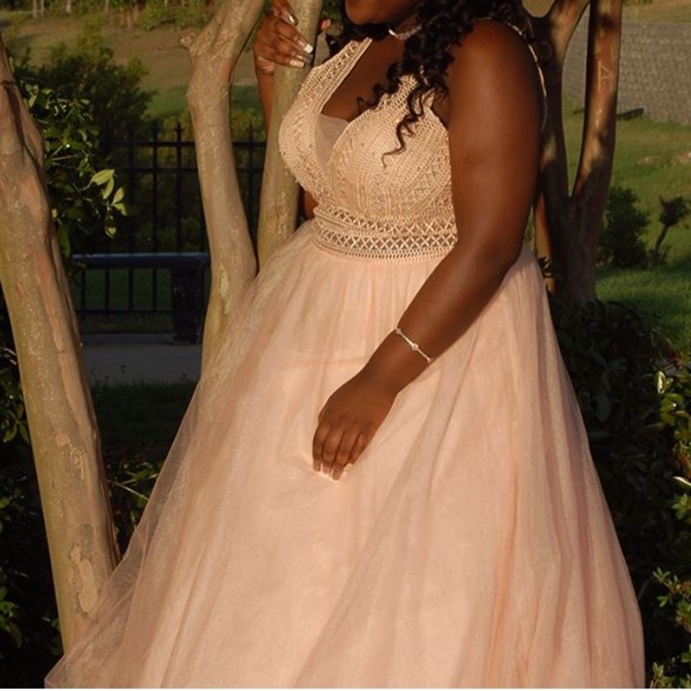 PROM DRESS